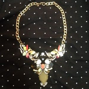 Statement necklace